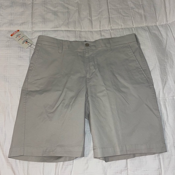 Dockers Other - men’s dockers khaki shorts